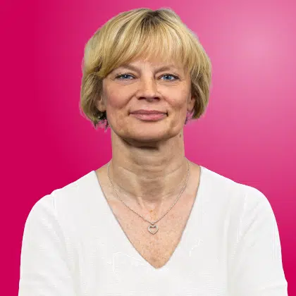 Rosemarie Hömke von ADM lächelt in die Kamera